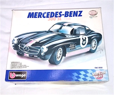 Burago Mercedes Benz 200 SL 1954 black 1/24 Cod.5532 Metal kit in box semi nuovo - Immagine 1 di 4