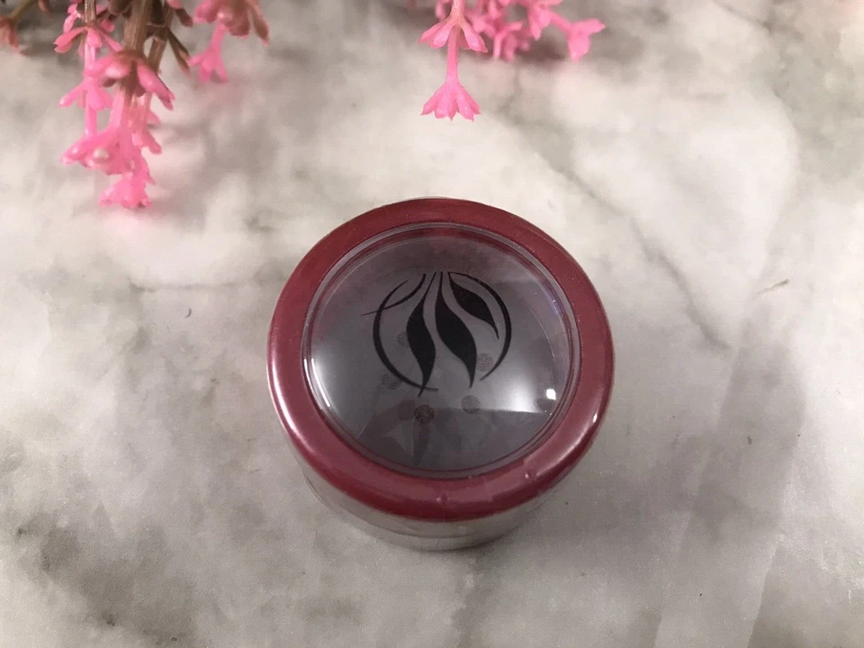 Serious Skincare Pro Minerals минеральная подводка для глаз россыпью и тени радужная оболочка глаза 0,05 унц - Изображение 1 из 3