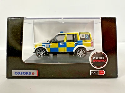Oxford Diecast West Midlands Police Land Rover Discovery 4, 1:76 Scale, 76DIS006 - Image 1 of 4