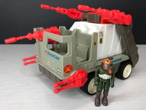 Vintage Coleco Starcom HARV-7 mit Tankstelle mit Schlauch Champ O'Ryan mit Visier - Bild 1 von 9