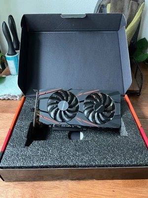 GIGABYTE Radeon RX 580 Gaming 8GB GDDR5 Graphic Card (GVRX580GAMING8G) - Image 1 of 4
