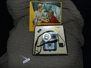 Vintage Kodak Brownie Starmite Kamera mit Originalkarton, funktionstüchtig - Bild 1 von 3