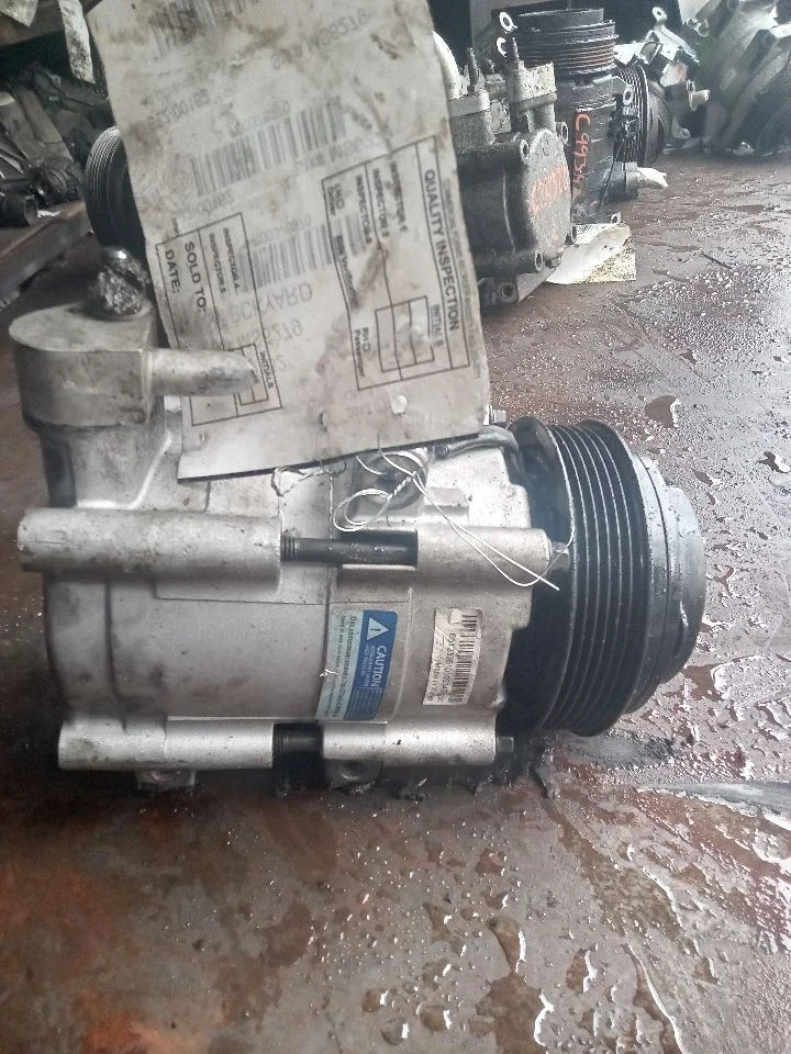 AC Compressor Thru 03/07/12 Fits 07-12 FORD E150 VAN 376970 - Image 1 of 4