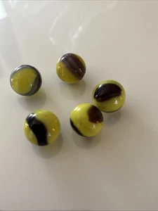 Lot of 5 Vintage BUMBLEBEE Marbles ~ .59" - .63" Size ~ Marbles - Picture 1 of 8