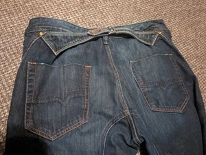 Mens Retro Diesel Pheyo Relaxed Jeans W34 L30 Wash 008ST ( Nineties ) - Picture 1 of 7