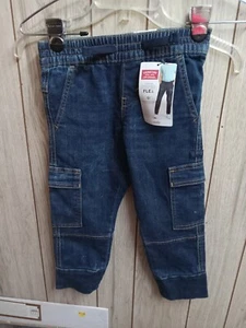 NWT Signature Levi Strauss Super Flex Jeans Boys Athletic Size 4-5 Xs - Picture 1 of 3