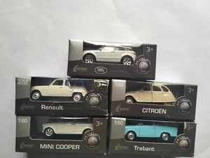 5 modelli Welly - Mini/2CV/4L/Evoque/Trabant - Foto 1 di 9