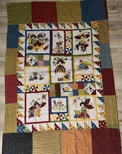 Vintage 90s Northcott Anthropomorphic Insects Flannel Quilt 41 X 59 - Picture 1 of 5