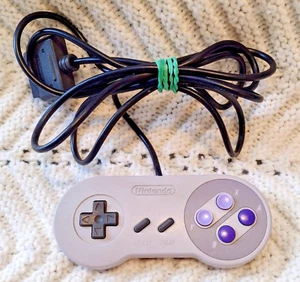 Super Nintendo Original Controller Authentic SNS-102 Untested Famicom SNES - Foto 1 di 5