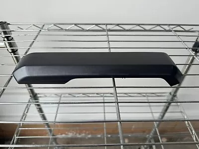 17-20 FORD F-250 F-350 SUPER DUTY REAR DRIVER SIDE DOOR ARMREST LEFT LH CREW CAB - Image 1 of 4