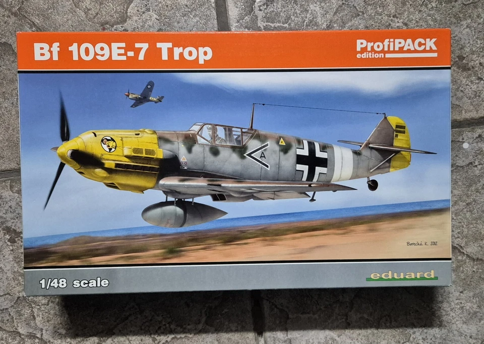 Eduard 8264 1/48 Bf-109 E-7 Trop - Immagine 1 di 1