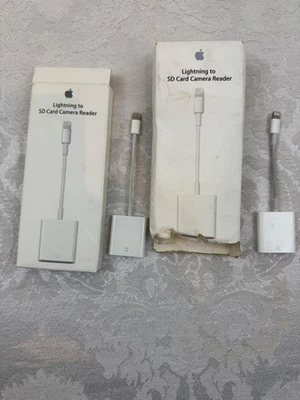 2 Apple Lightning auf SD Karten Kamera Leser für iPhone iPad GEBRAUCHT ABER IN ORDNUNG - Bild 1 von 4