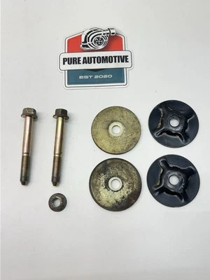 Infiniti G35 2003-2007 cupé diferencial trasero herrajes tuerca perno arandelas OEM Foto 1 de 4