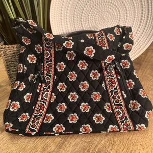 Vera Bradley Quilted Medium Messenger Crossbody Bag Retired Pirouette Pattern - Picture 1 of 7