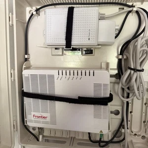 Frontier GPON ONT FOx222 Optical Network Terminal With Power Pack - Afbeelding 1 van 1