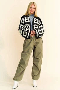 Davi & Dani Two Tone Flower Square Crochet Open Front Cardigan - Picture 1 of 6