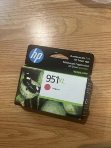 Authentic HP 951 XL MAGENTA Ink Cartridge (CN047AN) Expired 08-2025 Brand New - Picture 1 of 3