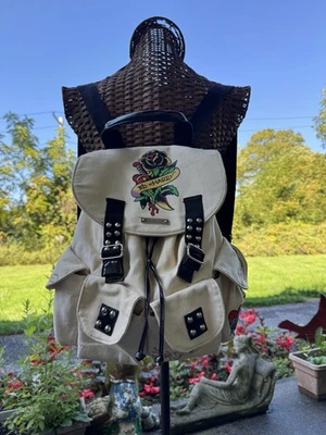 Mochila de lona Ed Hardy vintage en blanco con bordado Foto 1 de 4