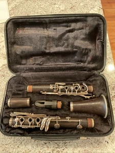 Selmer Omega Klarinette, Zwischenholz. Paris Mundstück. Wie Ist.  - Bild 1 von 4