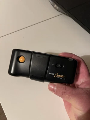 Kodak Cameo Motor 110 Film Camera Auto Advance InstamaticFlash-Perfect Condition - Image 1 of 4