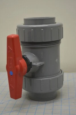 1822-030 / IPS C-PVC BALL VALVE 3 235 PSI WATER 73°F MAX. PRE / SPEARS USA - Image 1 of 4