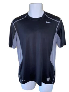 NIKE PRO COMBAT Herren Kurzarm Rundhals Dri-Fit Oberteil M schwarz, grau - Bild 1 von 7