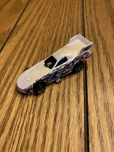 1977 Hot Wheels White Metallic Dragster Funny Car Race Car Thailand Flames - Picture 1 of 5