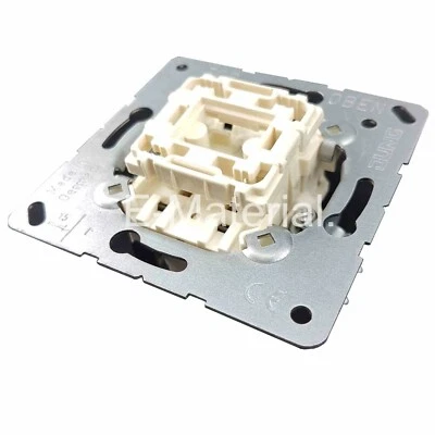 Jung Aus- Wechsel- Schaltereinsatz - passend z.B. zu Abdeckungen der Serie ST550 - Bild 1 von 2