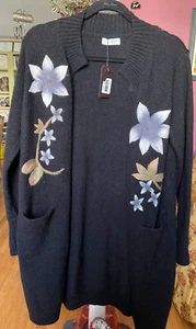 Flowered long sweater, New with Tags, Size M/L - Picture 1 of 7