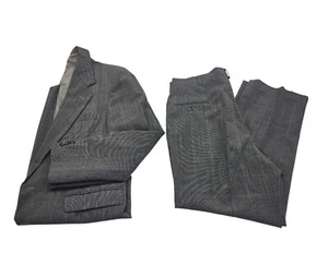 Imperial by Haggar Men's Gray Pinstripes Suit Sz 42 Jacket Sz 36x32 Pants - Picture 1 of 9