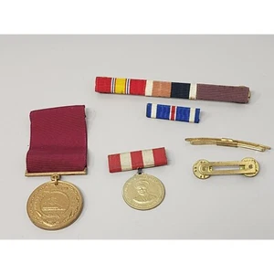 Variety Of WW II Medals And Bars 1 Boy Scout Medal - Picture 1 of 7