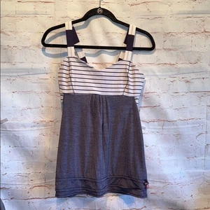 Lululemon Shirt Damen 8 Run Back On Track Tank Top blau weiß sportlich - Bild 1 von 9