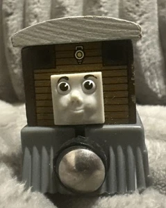 Toby Tranvía Thomas el Tren Ferrocarril Madera Tanque Motor #7 Friends 2003 - Imagen 1 de 5