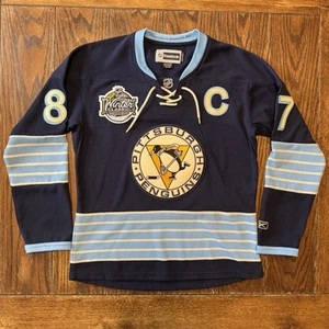 Sidney Crosby Pittsburgh Penguins Winter Classic 2011 Jersey Women’s Medium Blue - Picture 1 of 15