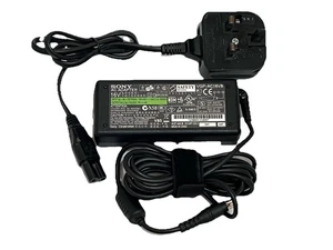 SONY 64W 16V 4A AC Adapter Yellow Pin VGP-AC16V8 With UK Plug For Laptop - Afbeelding 1 van 4
