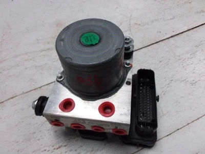 2022 RAM PROMASTER3500 Anti-Lock Brake Pump Assembly OEM ID 68516283AB  - Image 1 of 4