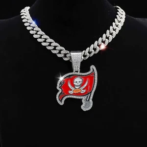Tampa Bay Buccaneers Necklace - Picture 1 of 4