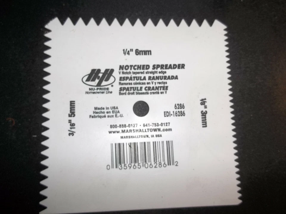  Esparcidor con muescas en V borde recto cónico Foto 1 de 1