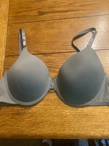 No Boundaries Full Coverage Underwired Gray Bra - Size 38D - New - Picture 1 of 10