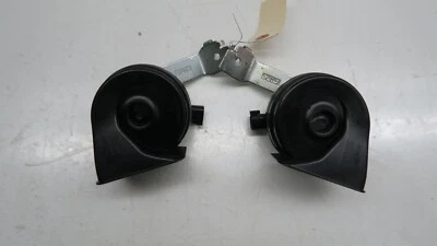 Juego de bocinas de seguridad Lincoln Continental 2017-2020 OEM delanteras izquierda/derecha tono alto/bajo Foto 1 de 4