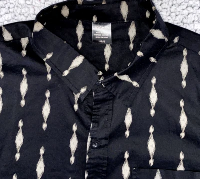 Jockey Brand Button Up Shirt Mens Large Black Gray Geometric Short Sleeve - Image 1 of 4