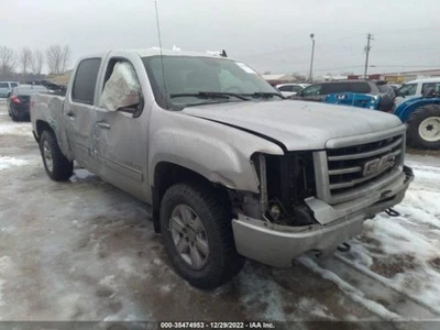 Starter Motor Fits 09-17 EXPRESS 2500 VAN 4033250 - Image 1 of 4