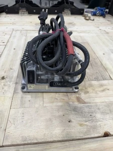 Cargador Eric para Club Car Precedent Tempo 48 voltios - Imagen 1 de 4