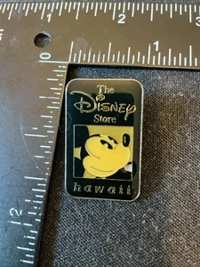Disney Mickey Mouse Black And White Portrait Picture The Disney Store Hawaii pin - Picture 1 of 5