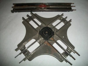 3 Rail Cross Over + Uncoupler--027 Gauge--Pressed Steel Toy Train Track--Vintage - Picture 1 of 10