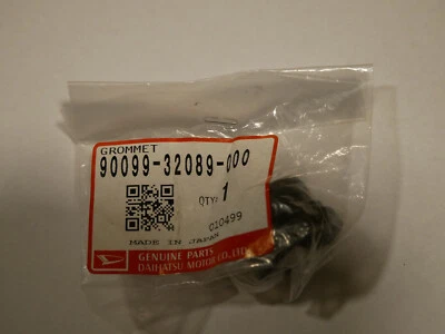 Junta motor limpiaparabrisas original DAIHATSU 90099-32089-000 Foto 1 de 4