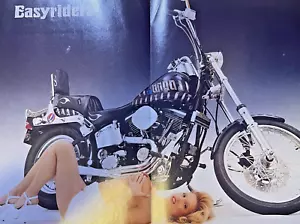 Pinups de moto desnudos parciales - Imagen 1 de 5