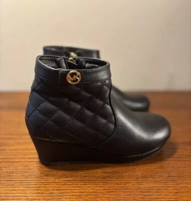 Botas Michael Kors Juveniles Talla 1 M Cate Galy Negras Tacón de Cuña Cremallera Foto 1 de 4