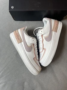Nike Air Force 1 Shadow ‘White’ Trainers Womens Size UK9,5 Eu44,5 New No Lid Box - Foto 1 di 8