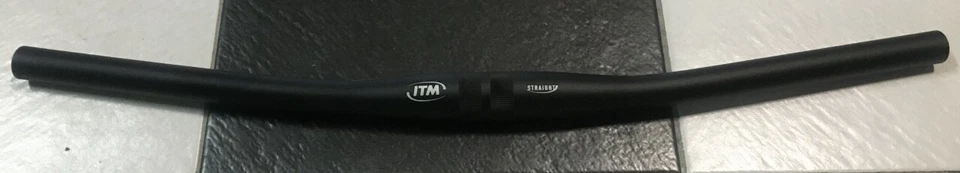 Lenker Fahrrad Mountain Bike ITM Straight 31,8 MTB Flat Handlebar 600mm - Bild 1 von 1